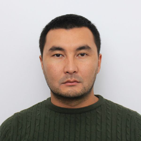 Olzhas Zhakupov headshot